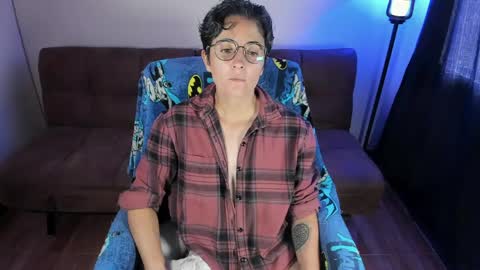 Blue online show from April 29, 5:30 pm