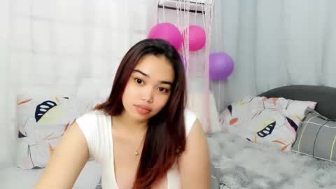 Bunny 3 online show from October 27, 4:24 pm