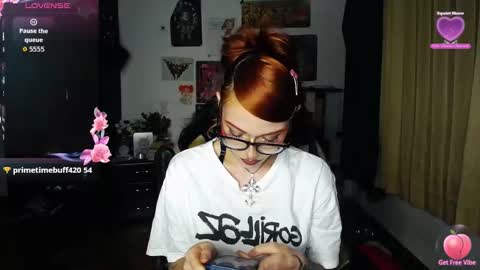 Pola  INDEPENDENT MODEL online show from December 17, 3:00 am