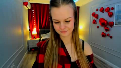 midnighteaura online show from March 8, 2:04 am