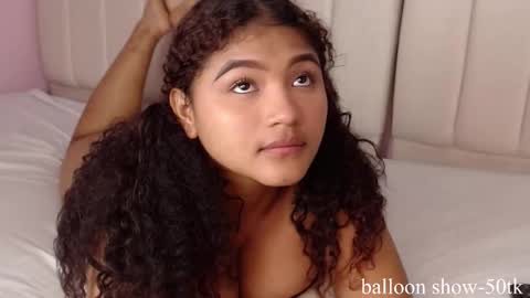 miel online show from November 8, 4:56 pm