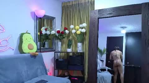 Laura online show from July 15, 1:32 am