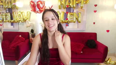 Snapshot of miia_bela chatting on February 13, 10:00 pm Miia online show from February 13, 10:00 pm