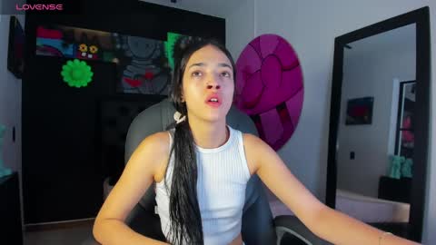 miia_bratz online show from May 6, 9:41 pm