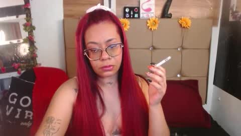 Snapshot of miia_spencer_ chatting on October 22, 10:04 pm miia online show from October 22, 10:04 pm