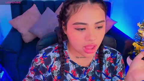 Snapshot of miiaa7_ chatting on September 26, 3:15 am Ma is my name I invite you to check out my wish list for my birthday online show from September 26, 3:15 am
