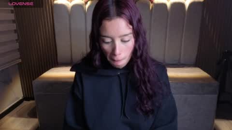 miiaa_evans1 online show from July 6, 8:00 pm