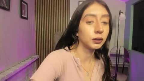 miilu  online show from July 17, 3:55 am