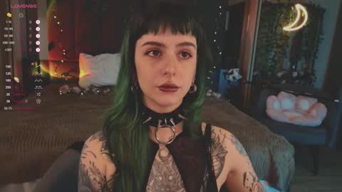 mika_moon_ online show from March 8, 12:07 pm