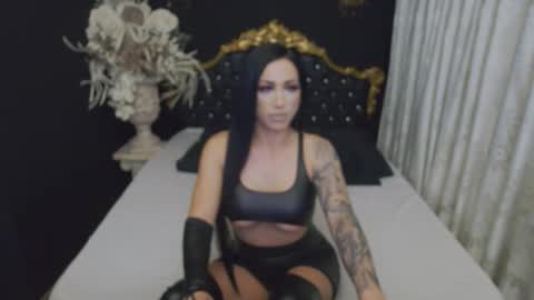 Snapshot of mikaelajensen chatting on September 17, 3:15 am Mikaela online show from September 17, 3:15 am