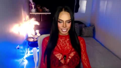 MikeyAlawi online show from May 13, 8:31 am