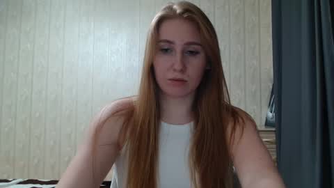 Snapshot of miku_sanders2 chatting on February 8, 12:06 am miku_sanders2 online show from February 8, 12:06 am
