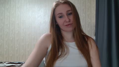 Snapshot of miku_sanders2 chatting on February 16, 12:43 am miku_sanders2 online show from February 16, 12:43 am