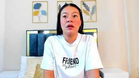mila_adamss online show from August 2, 11:35 am