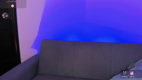mila  online show from April 30, 11:48 am