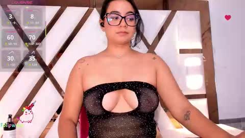 Camila online show from February 19, 7:13 pm