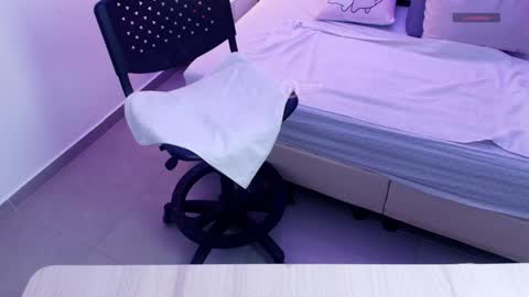 Snapshot of mila_kiitty chatting on January 7, 11:26 am Milena online show from January 7, 11:26 am