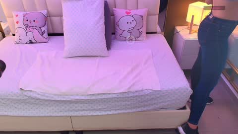 Snapshot of mila_kiitty chatting on January 23, 11:26 am Milena online show from January 23, 11:26 am