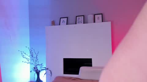 Mila online show from January 24, 11:37 am