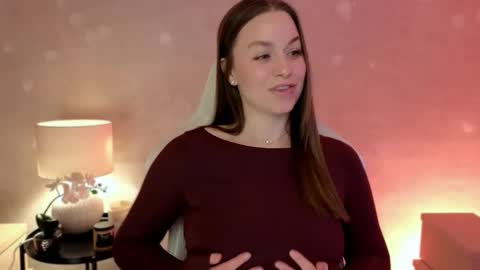 Mila Fleur online show from December 17, 4:11 pm