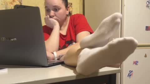 milamisss online show from April 22, 8:39 pm