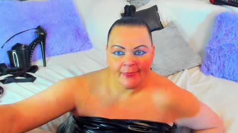 Lana online show from January 10, 11:29 pm