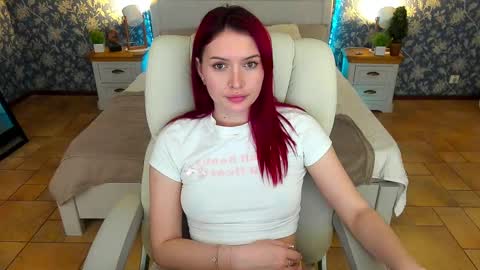 Snapshot of milanamusee chatting on March 2, 5:52 pm Milana online show from March 2, 5:52 pm