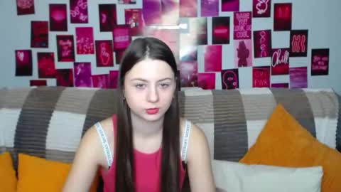 milanaroz online show from March 1, 5:42 am