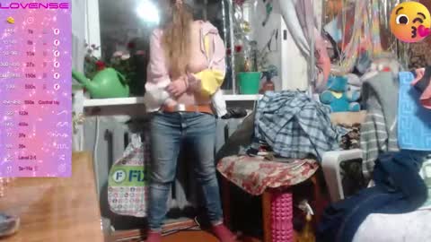 Luna-- link in bio online show from October 14, 3:47 pm