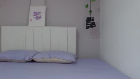 MilaRossi online show from February 20, 1:56 pm