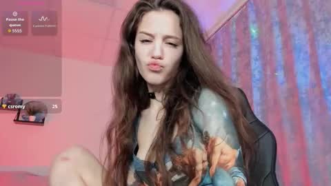 milastoyne online show from November 12, 6:44 am