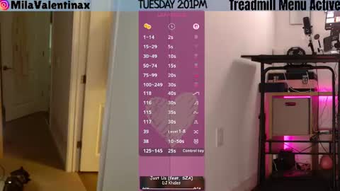 Mila Valentina online show from July 14, 6:01 pm