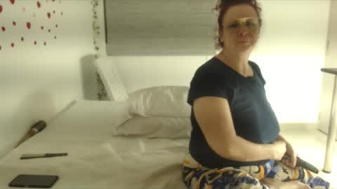 milchanell online show from June 20, 5:44 am