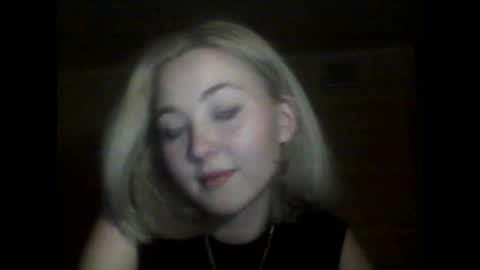 Milena new nonude shy blonde natural online show from February 17, 8:27 pm
