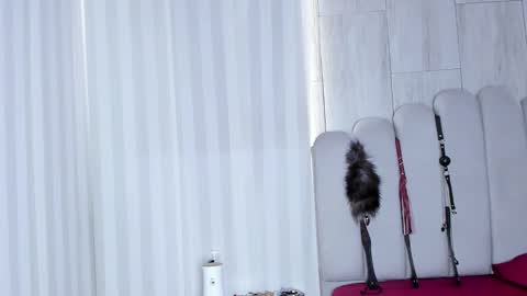 MILEY  online show from October 29, 2:31 pm