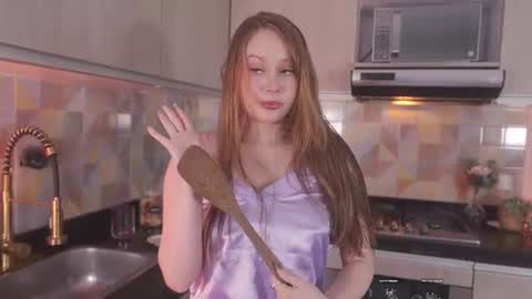 milky_0 online show from June 28, 7:31 pm