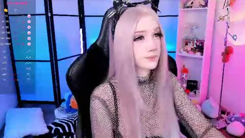 milky cute online show from July 2, 6:58 pm