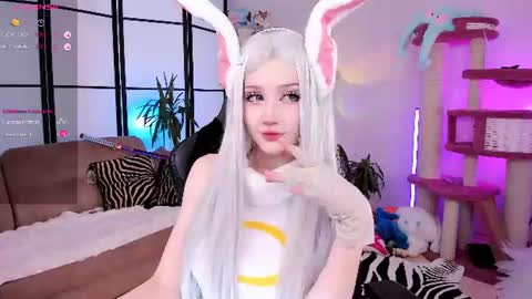 milky cute online show from July 30, 5:36 pm