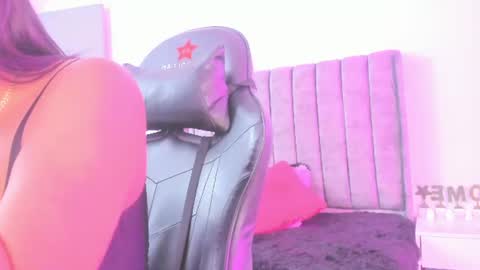 miller_silvana online show from June 16, 11:44 am
