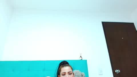 Snapshot of miller_sweet chatting on January 28, 11:17 pm Aleja online show from January 28, 11:17 pm