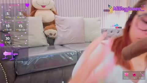 milleyjones_ online show from July 13, 7:25 pm