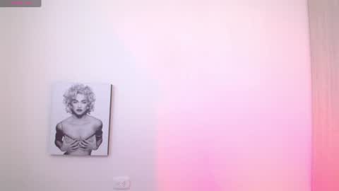 Millie Bobby online show from August 4, 8:15 pm
