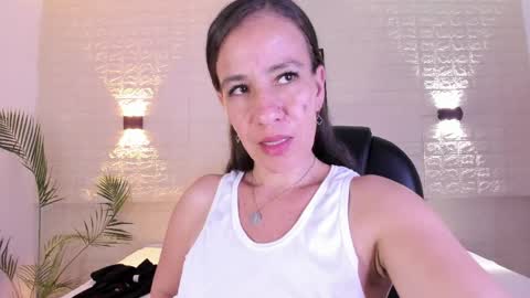 Millie online show from May 5, 7:50 pm