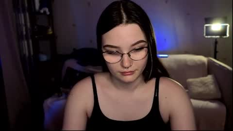 Millie online show from August 1, 4:42 pm
