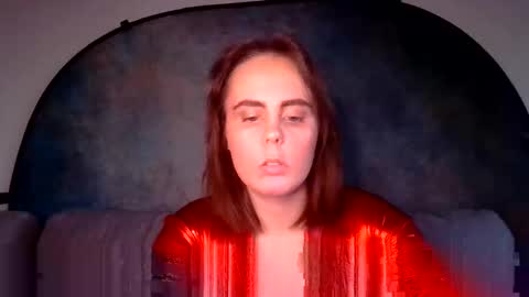 milliemore22 online show from May 15, 7:27 pm