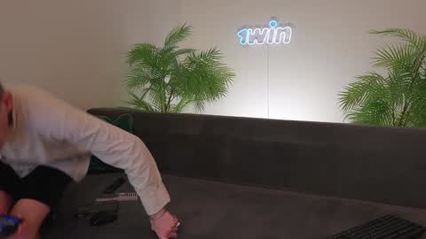 Snapshot of milly____ chatting on January 20, 3:07 pm Charlie online show from January 20, 3:07 pm