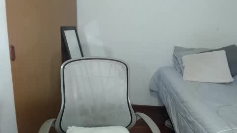 Milly online show from November 28, 1:08 am