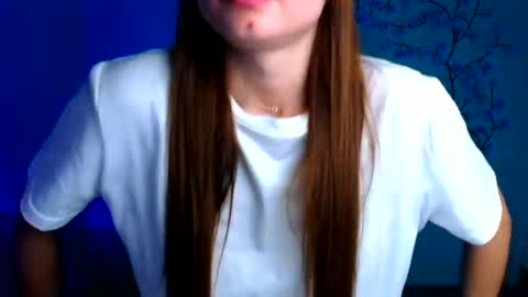 Milly online show from June 29, 10:15 am