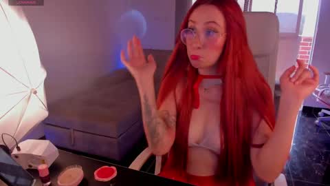 Monkey D Maddie online show from May 14, 8:58 pm
