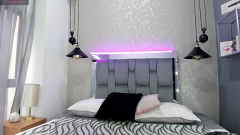  Milu Belucci  online show from June 19, 2:20 pm